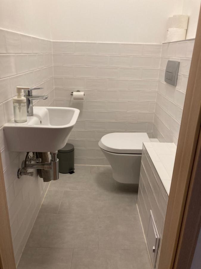 Karadi Apartman Zánka Екстериор снимка