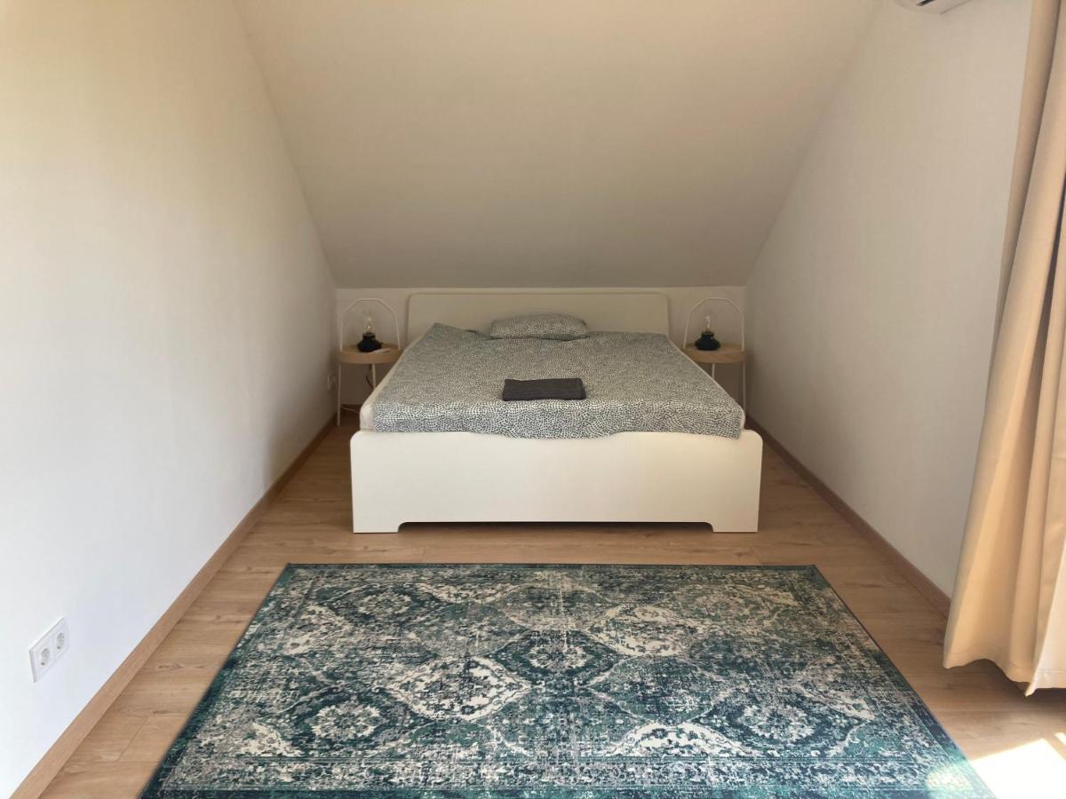 Karadi Apartman Zánka Екстериор снимка