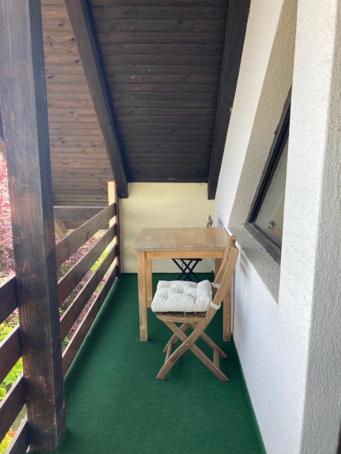 Karadi Apartman Zánka Екстериор снимка